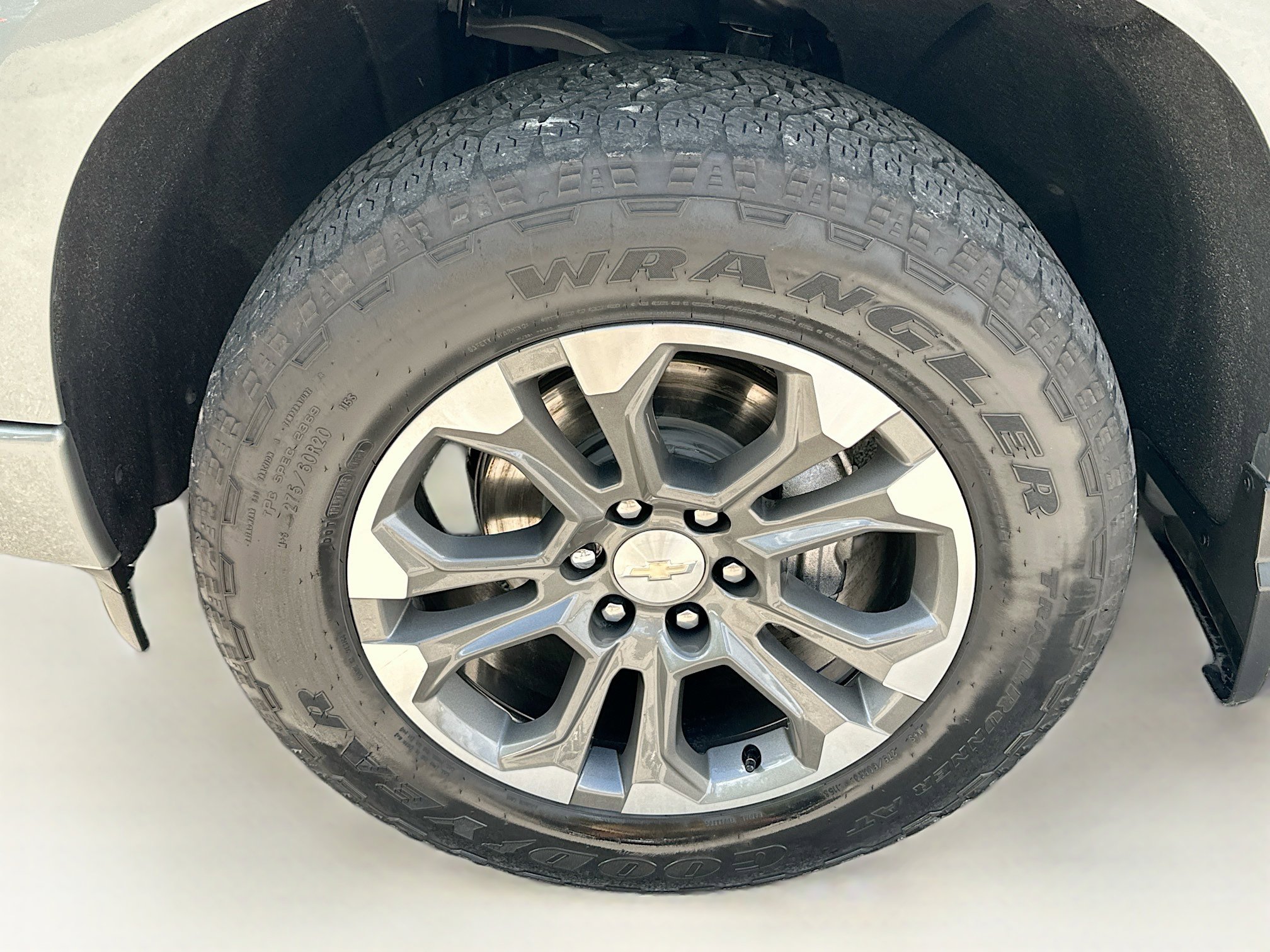 Used 2024 Chevrolet Silverado 1500 High Country w/ Technology Package image 34