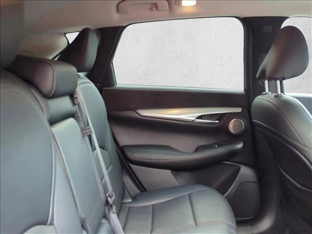 Used 2022 INFINITI QX50 Sensory image 21