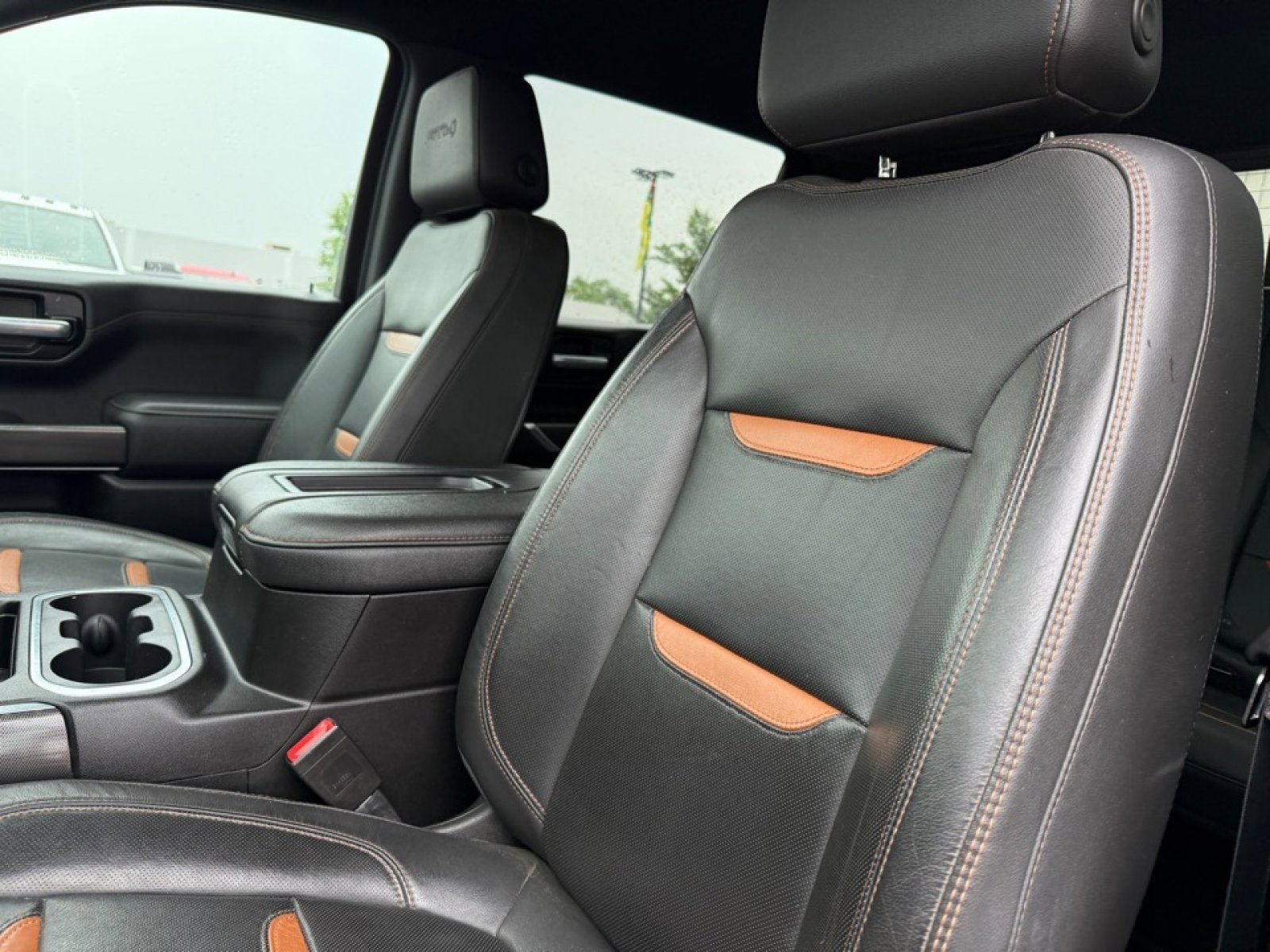 Used 2021 GMC Sierra 1500 AT4 w/ AT4 Preferred Package image 16