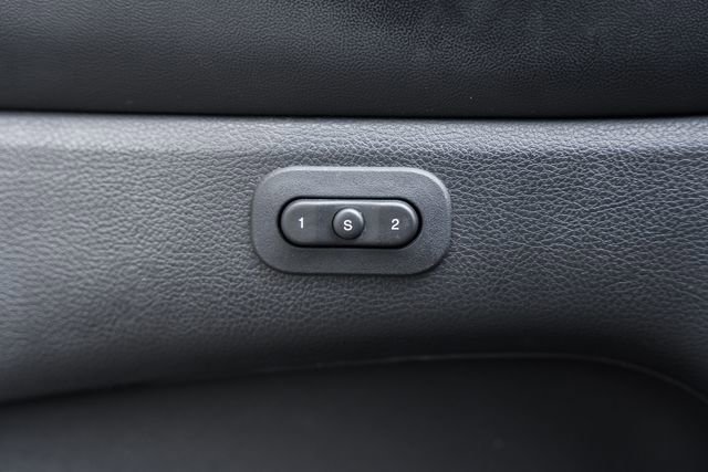 Used 2016 Jeep Grand Cherokee Limited image 40