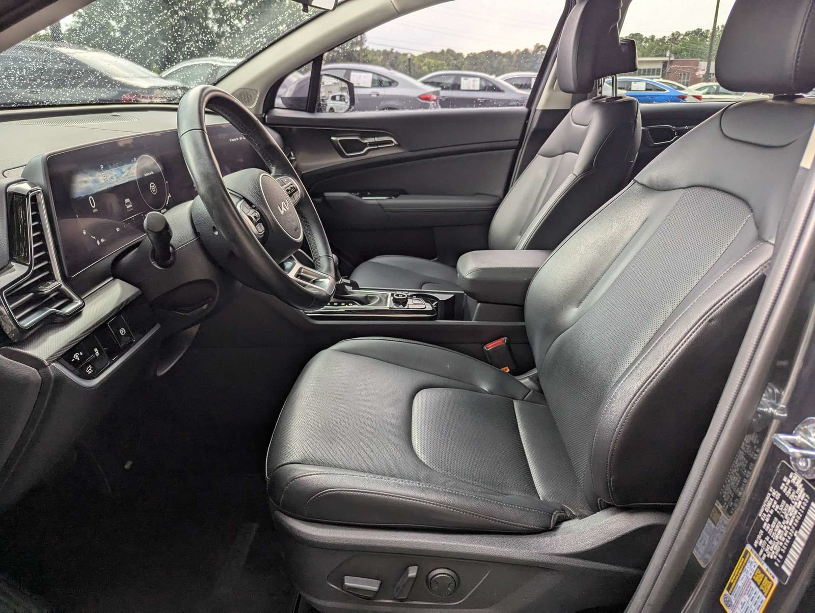 Used 2024 Kia Sportage SX FWD image 19