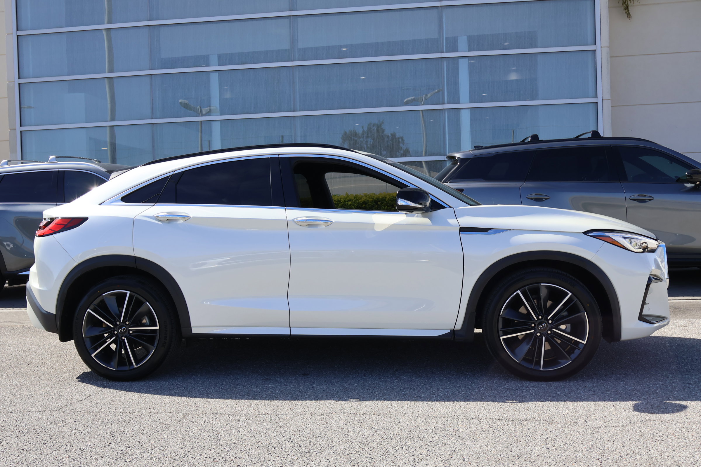 Certified 2023 INFINITI QX55 Sensory w/ Lighting Package image 12