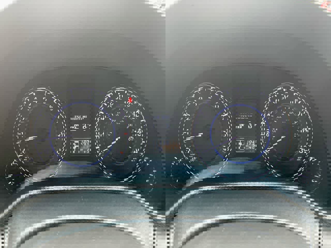 Used 2013 INFINITI G37 x w/ Premium Pkg AWD/4WD image 25