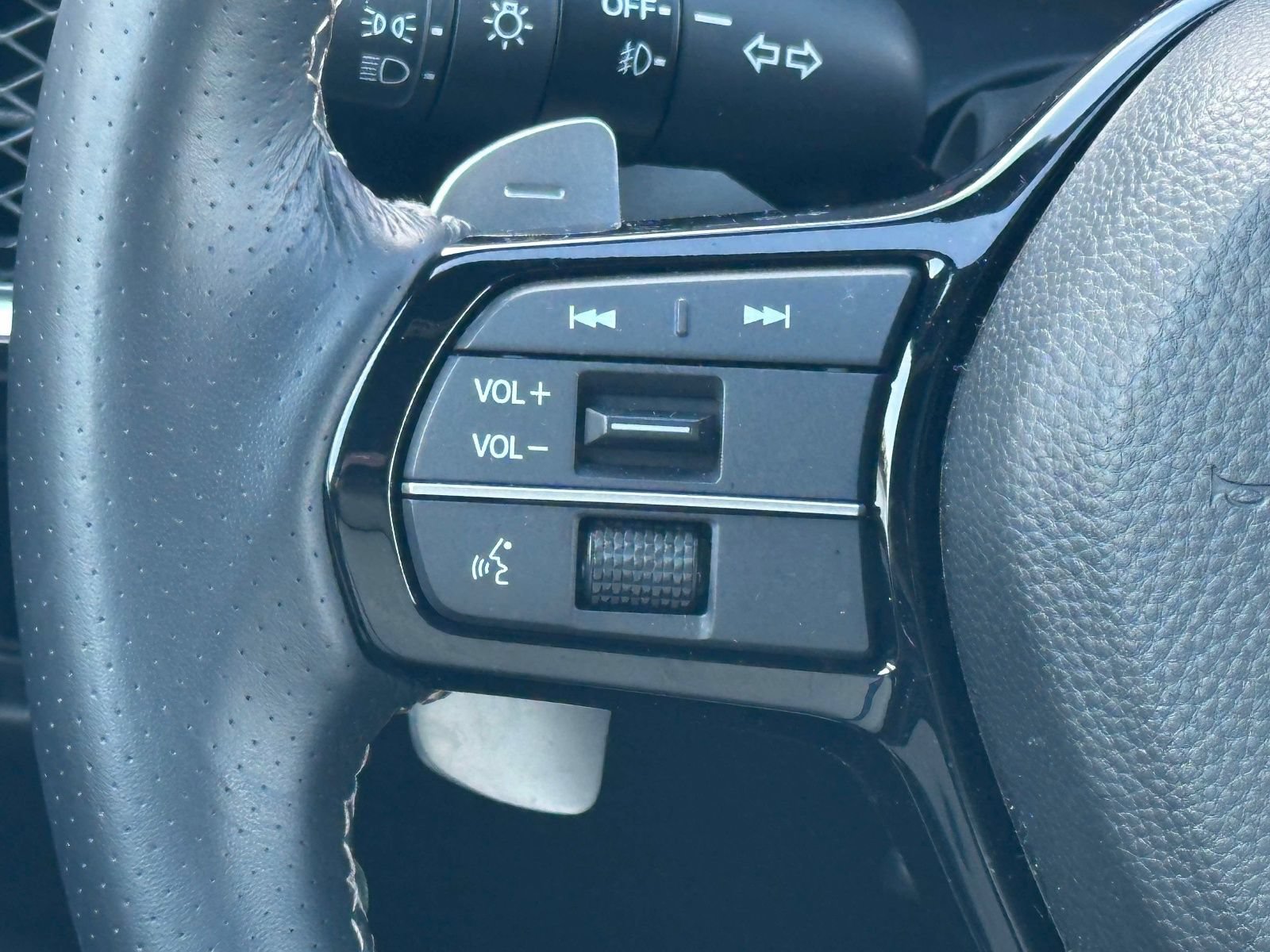Certified 2025 Acura ADX A-Spec AWD/4WD image 23