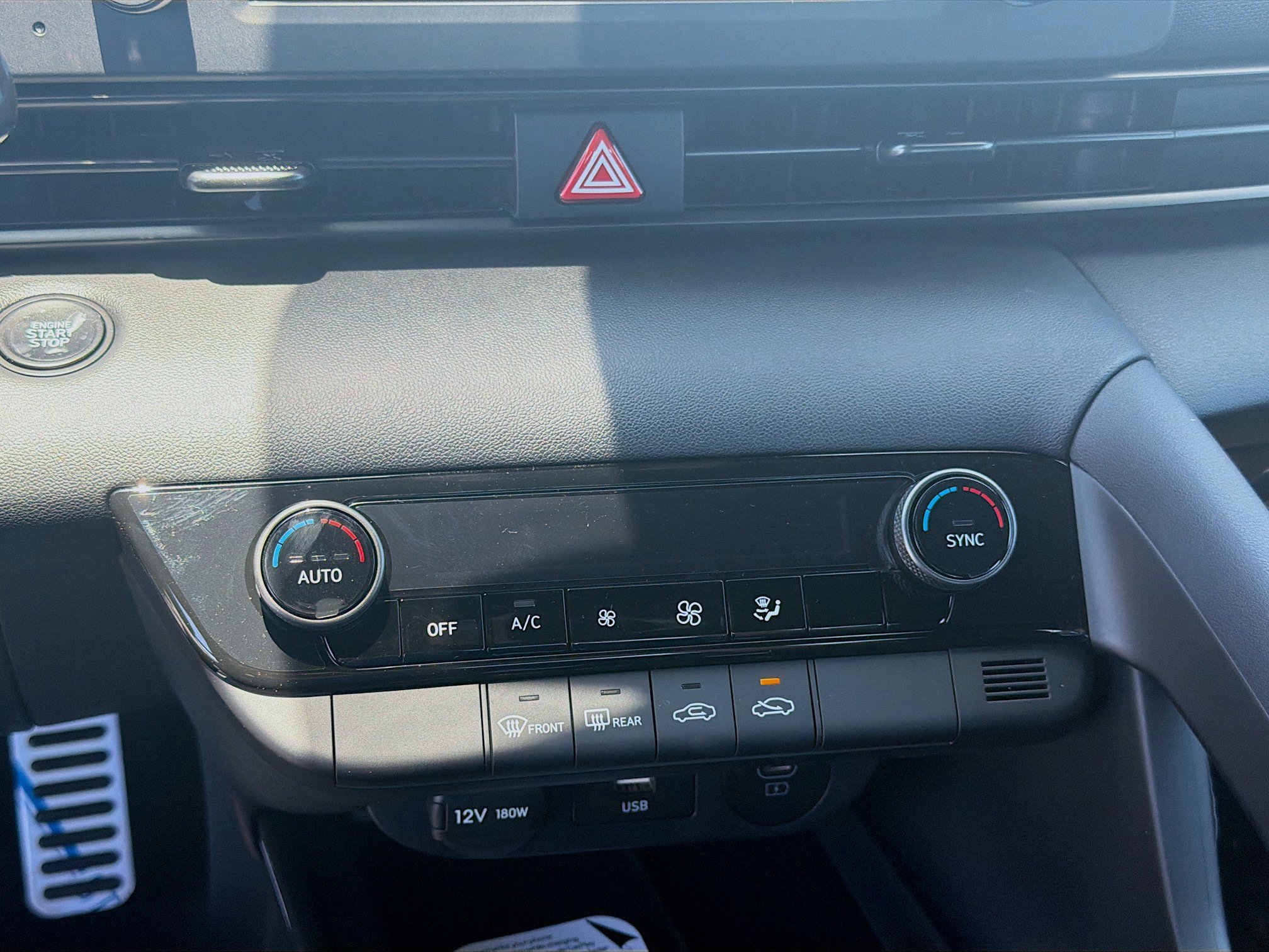 New 2026 Hyundai Elantra Sport FWD image 12