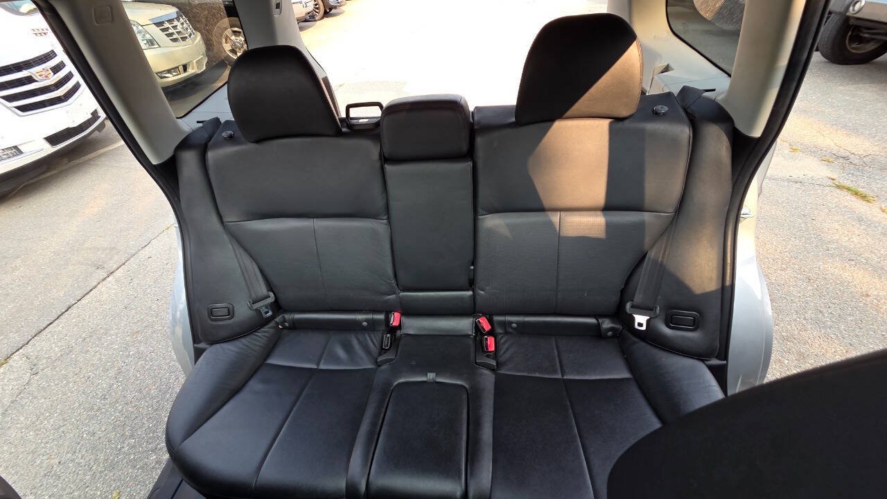 Used 2011 Subaru Forester 2.5X Touring AWD/4WD image 32