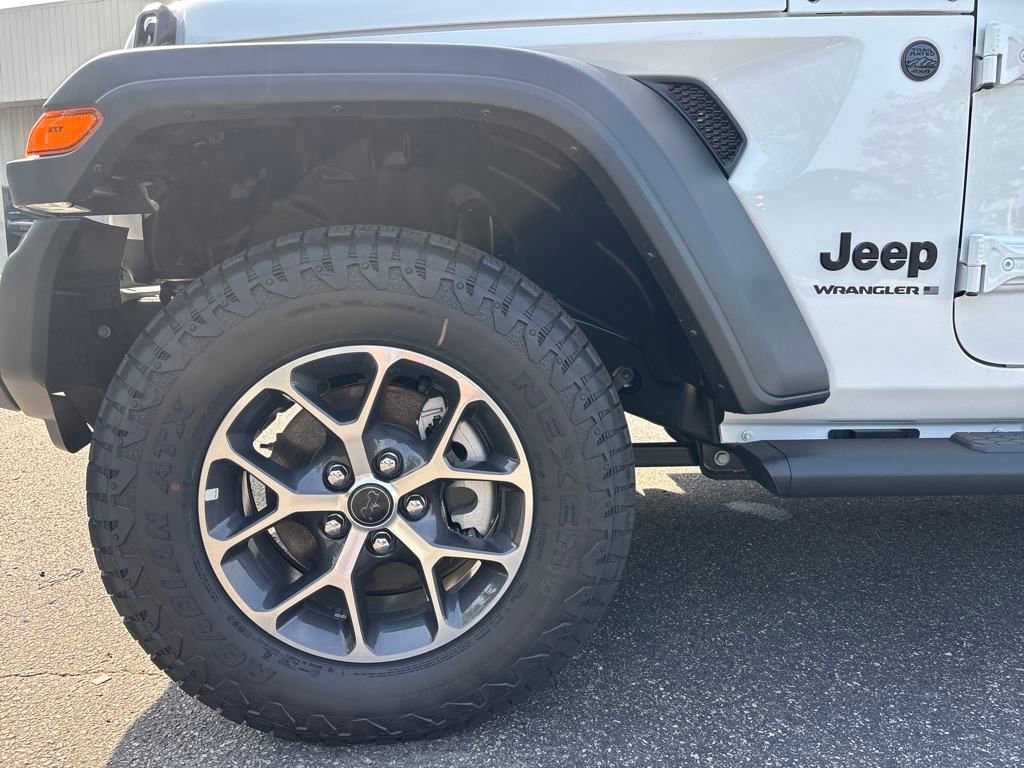 New 2025 Jeep Wrangler Sport S image 11