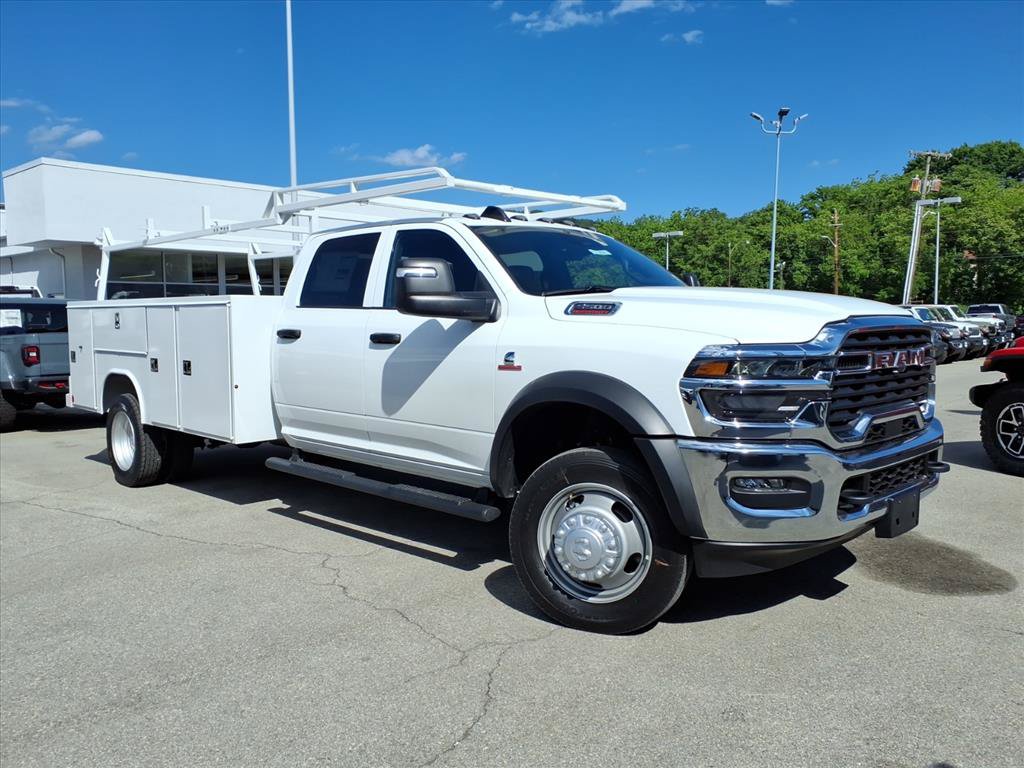 New 2026 RAM 5500 Tradesman w/ Chrome Appearance Group AWD/4WD image 2