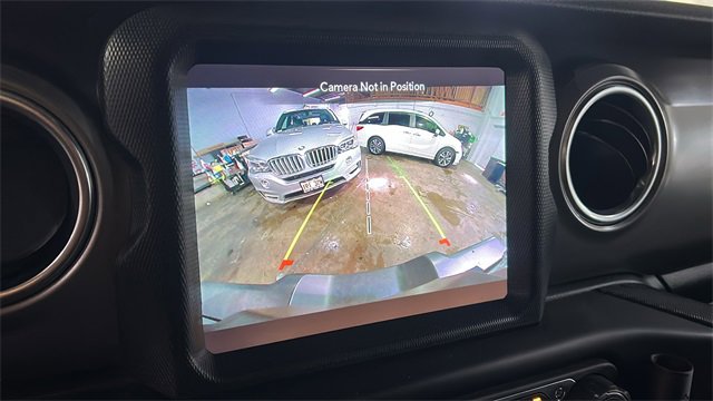 Used 2023 Jeep Wrangler Unlimited Rubicon 4xe image 28