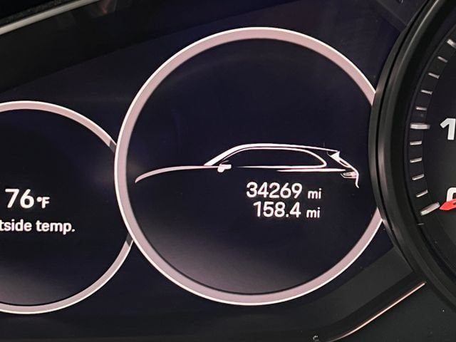 Used 2023 Porsche Cayenne AWD/4WD image 24