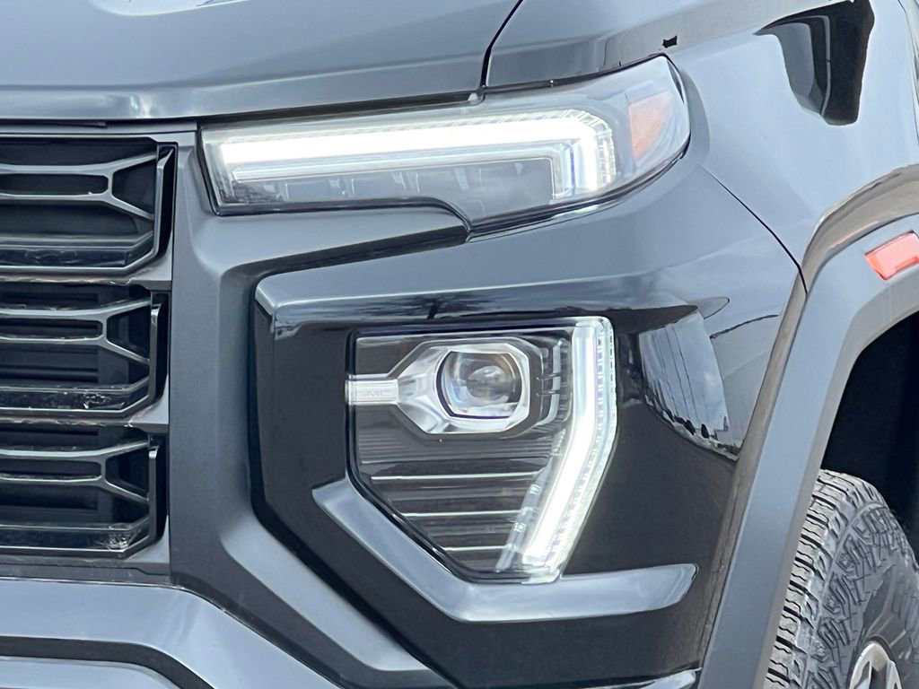 New 2024 GMC Canyon Elevation w/ Convenience Package image 34
