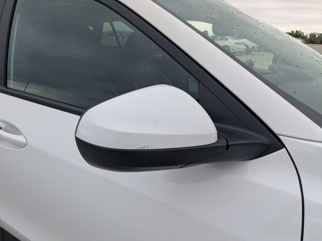 Used 2025 Chevrolet Trax LT w/ LT Convenience Package FWD image 11