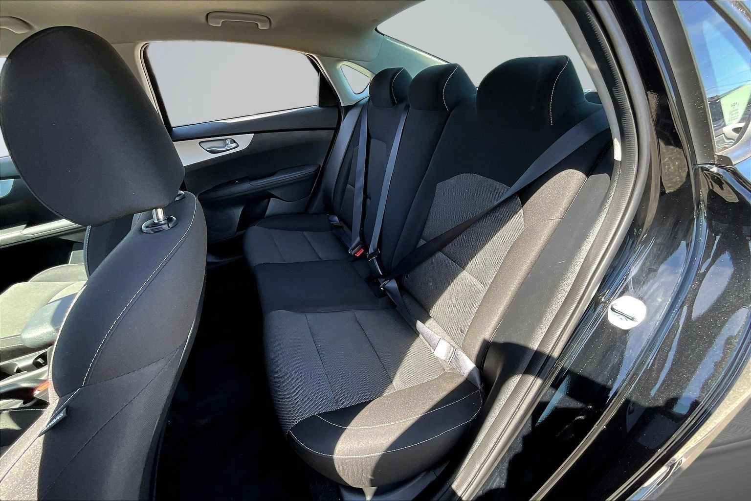 Used 2024 Kia Forte LXS FWD image 24