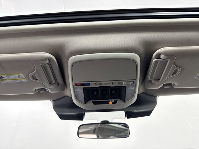 Used 2023 Subaru Forester Touring AWD/4WD image 11