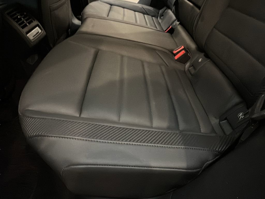 Used 2024 Volkswagen Golf R image 14