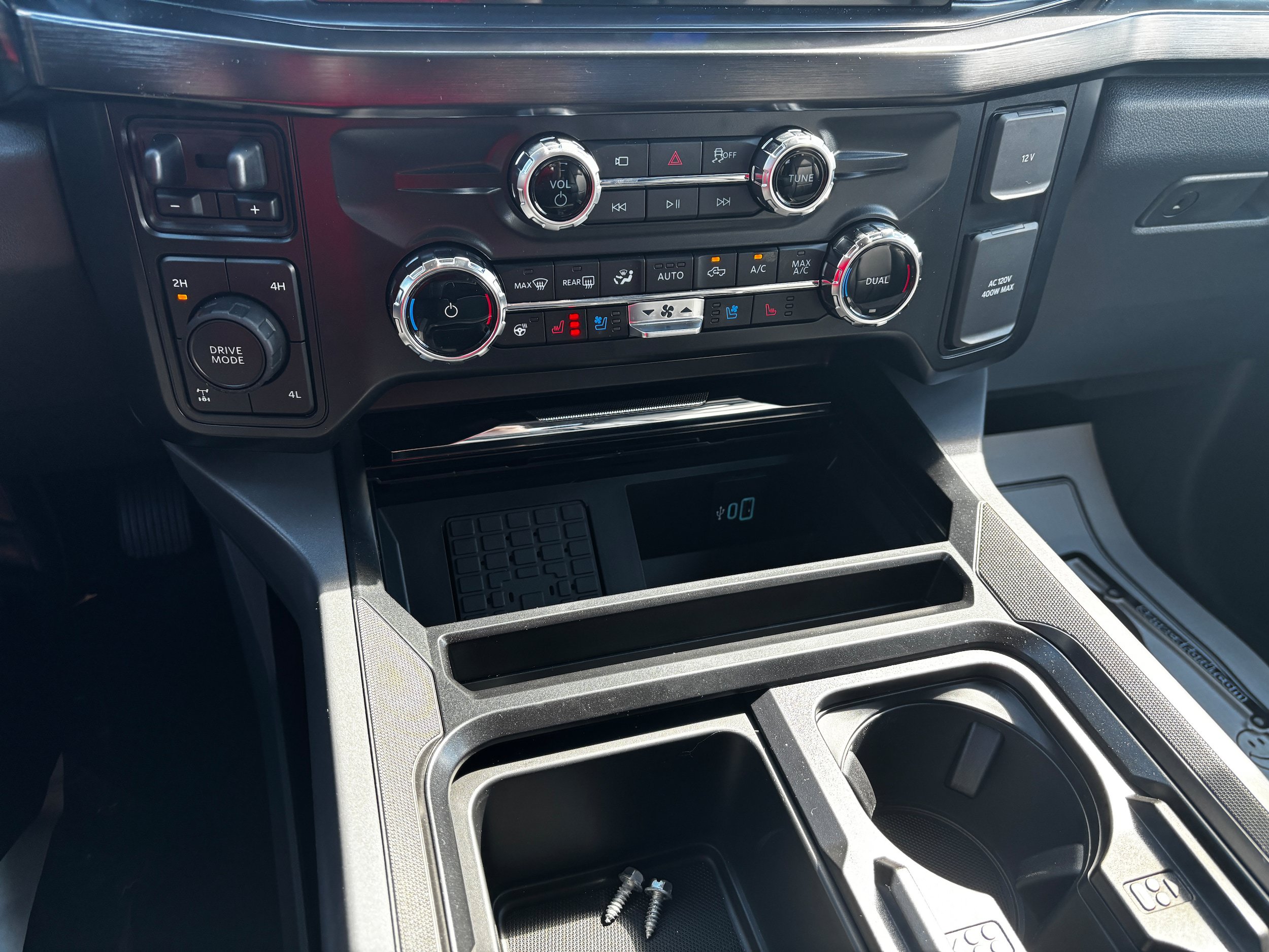 New 2026 Ford F250 Lariat w/ Lariat Premium Package AWD/4WD image 16