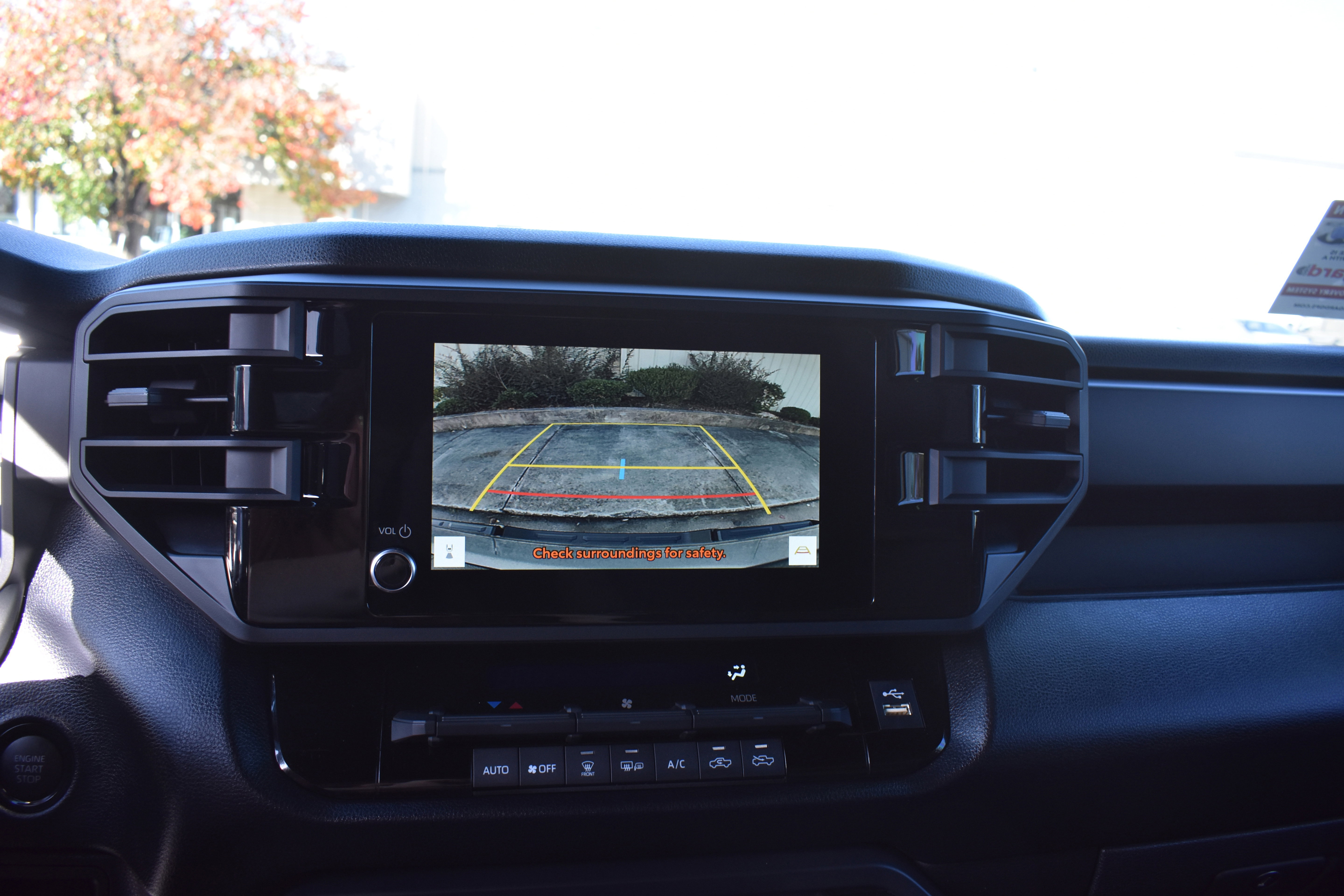 Used 2025 Toyota Tundra SR image 18