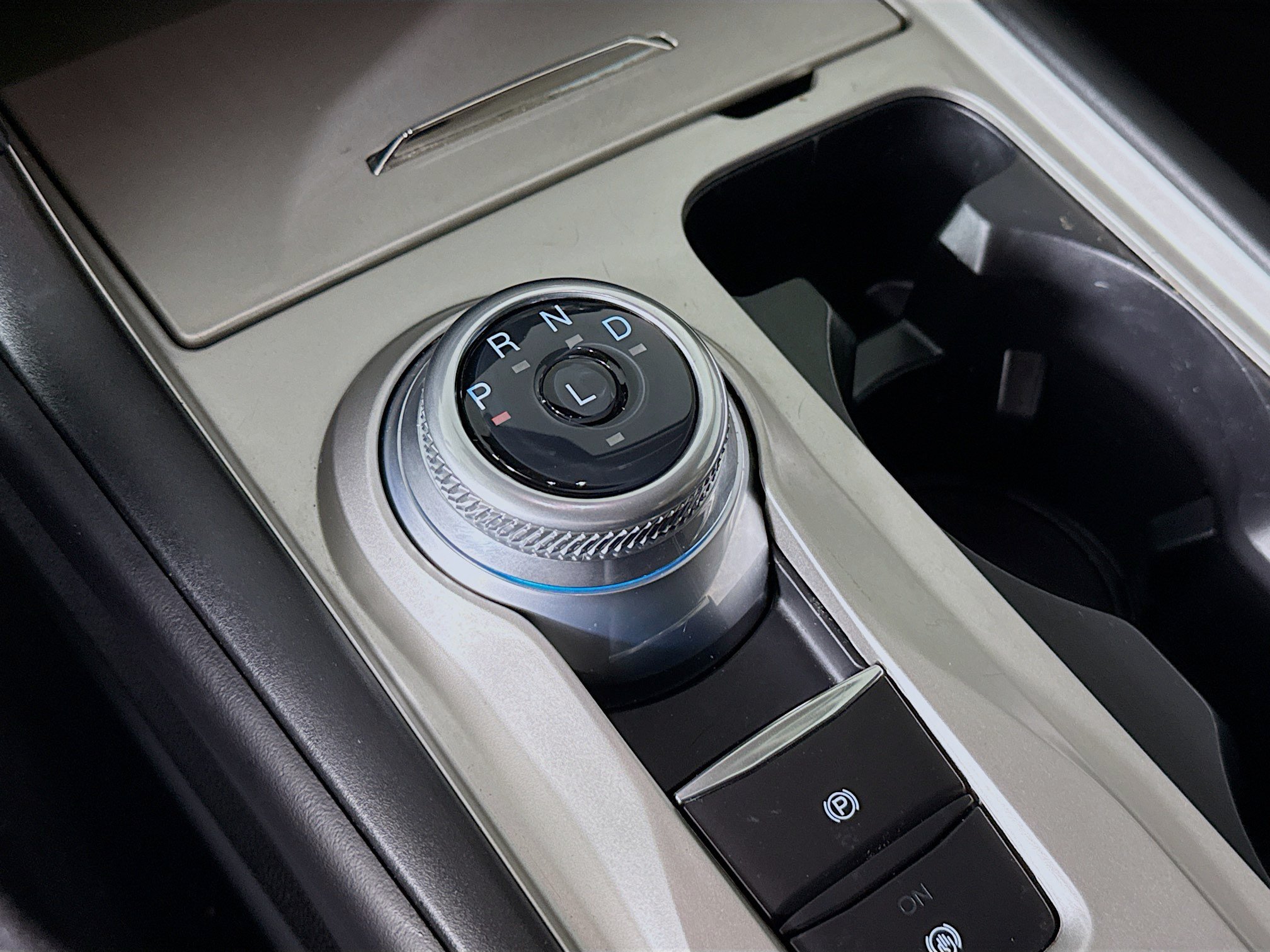 Used 2023 Ford Explorer 2WD image 19