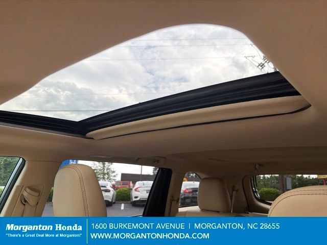 Used 2018 Toyota Highlander XLE FWD image 28