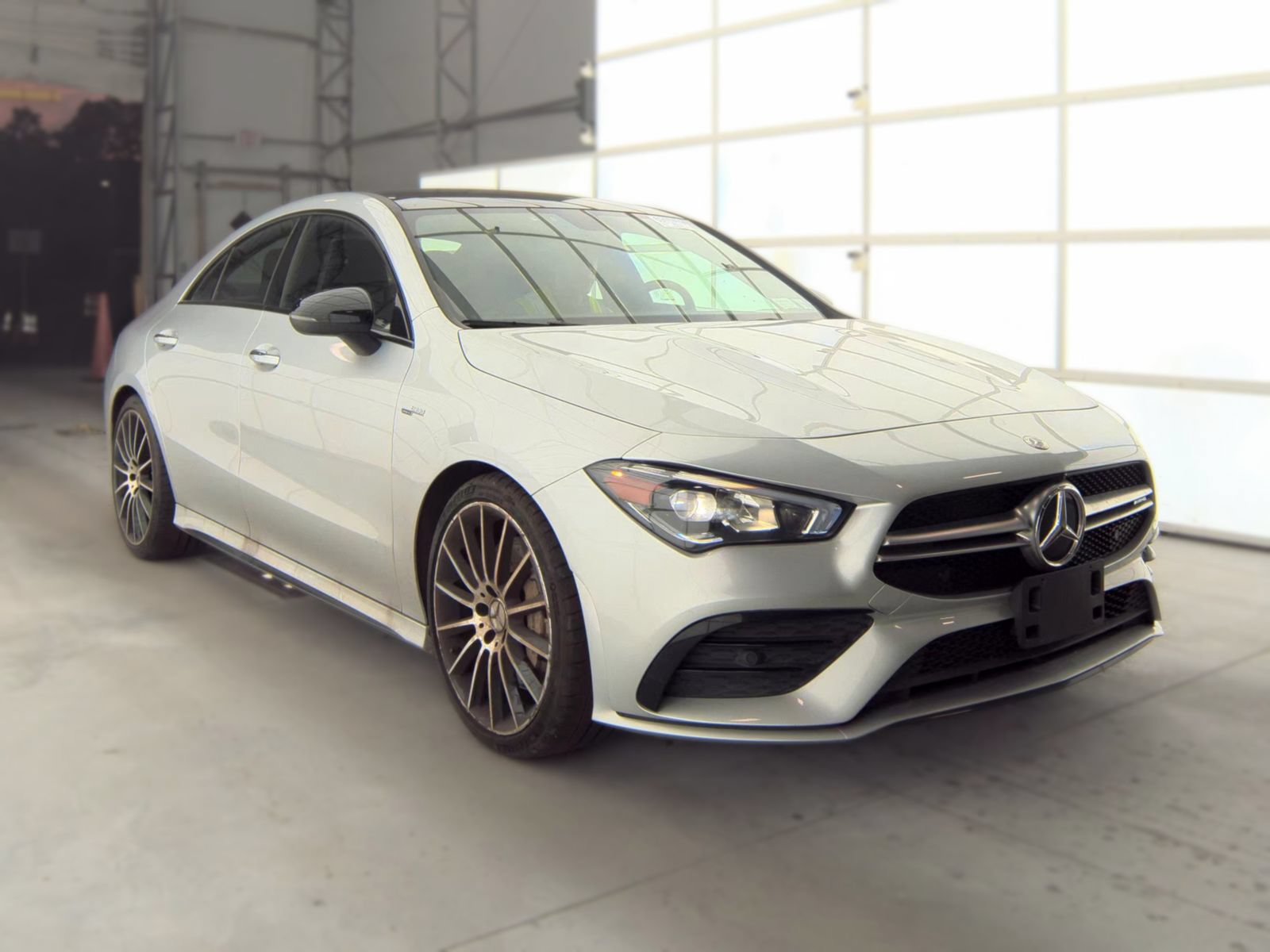 Used 2022 Mercedes-Benz CLA 35 AMG 4MATIC w/ AMG Night Package image 4
