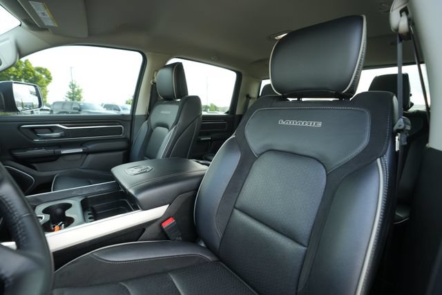 Used 2022 RAM 1500 Laramie AWD/4WD image 38