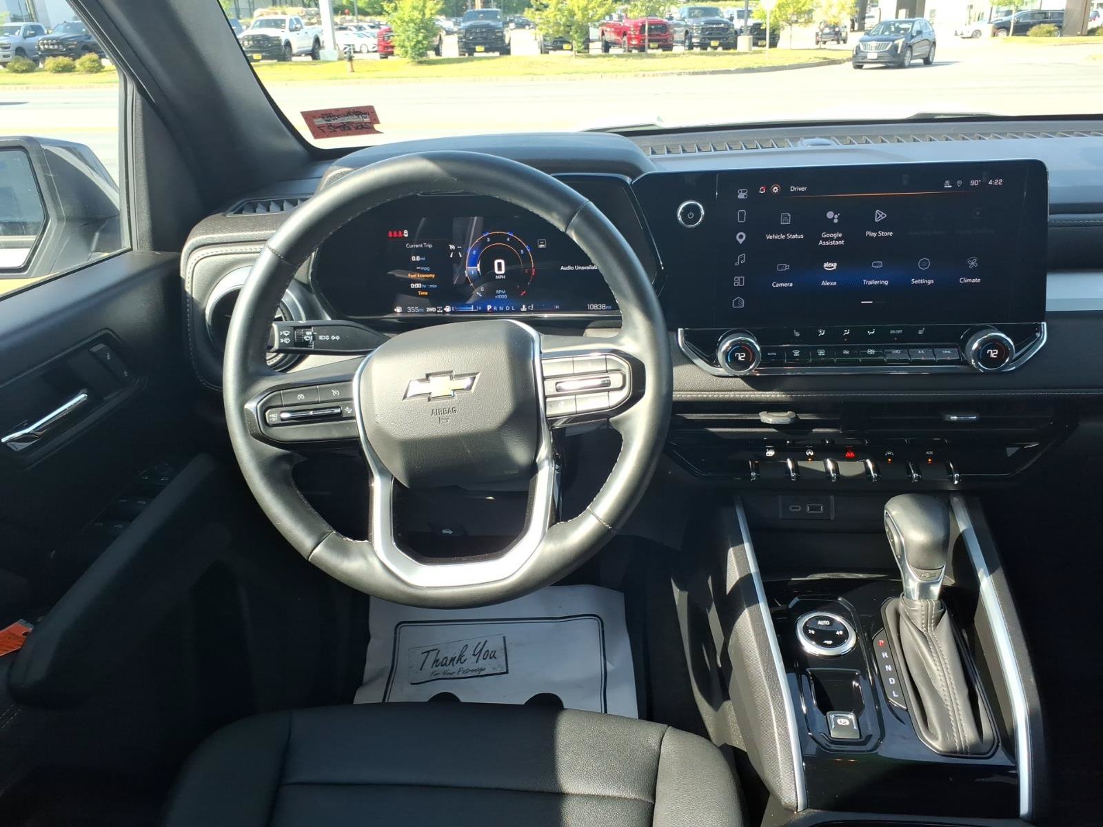 Used 2024 Chevrolet Colorado LT w/ LT Convenience Package III AWD/4WD image 9