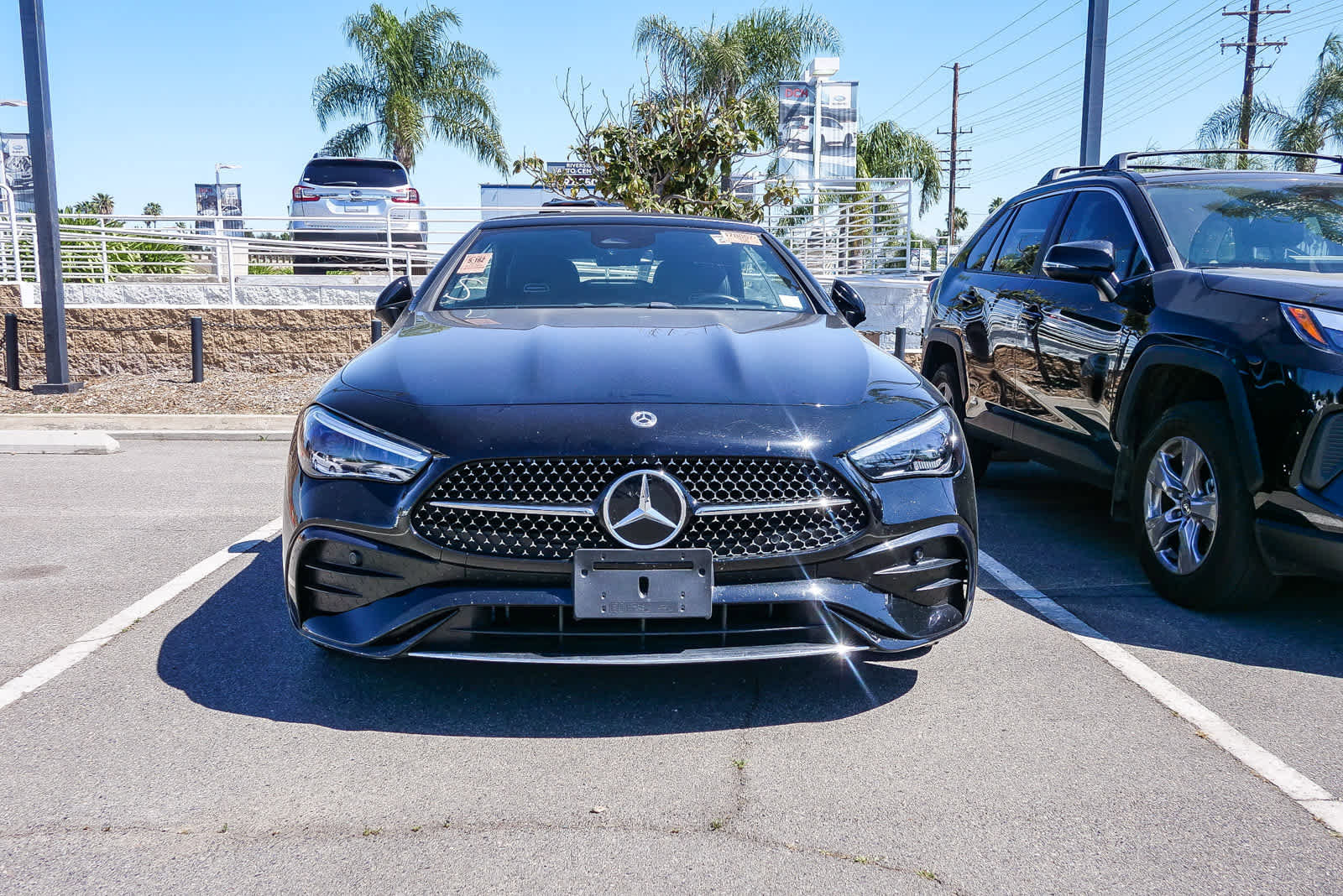 Used 2025 Mercedes-Benz CLE 300 4MATIC Cabriolet image 5
