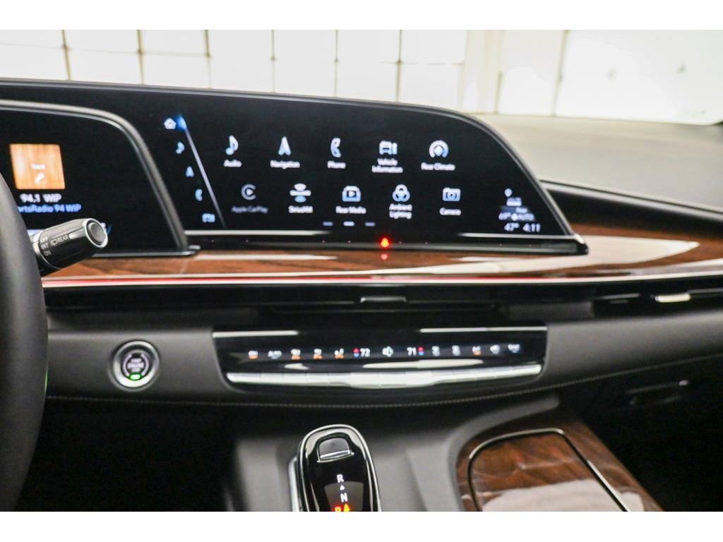 Used 2022 Cadillac Escalade Sport Platinum w/ Heavy-Duty Trailer Package image 15