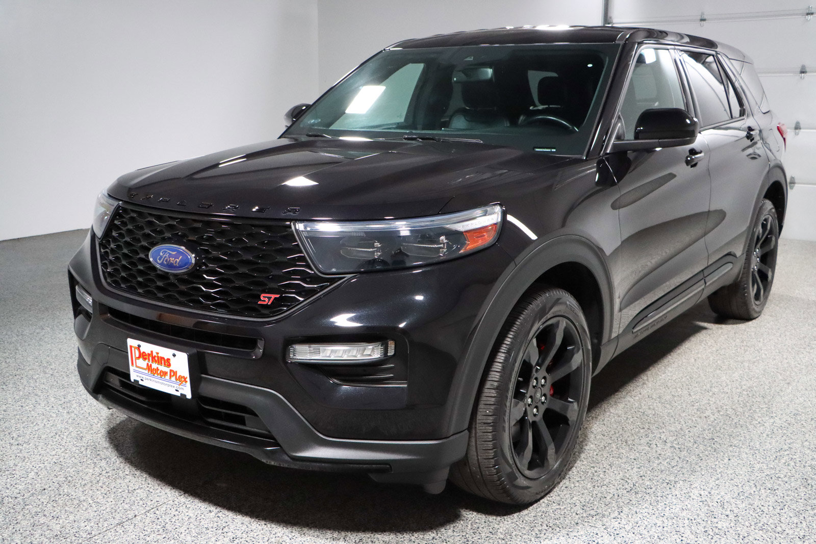 Used 2022 Ford Explorer ST w/ ST Street Pack AWD/4WD image 33