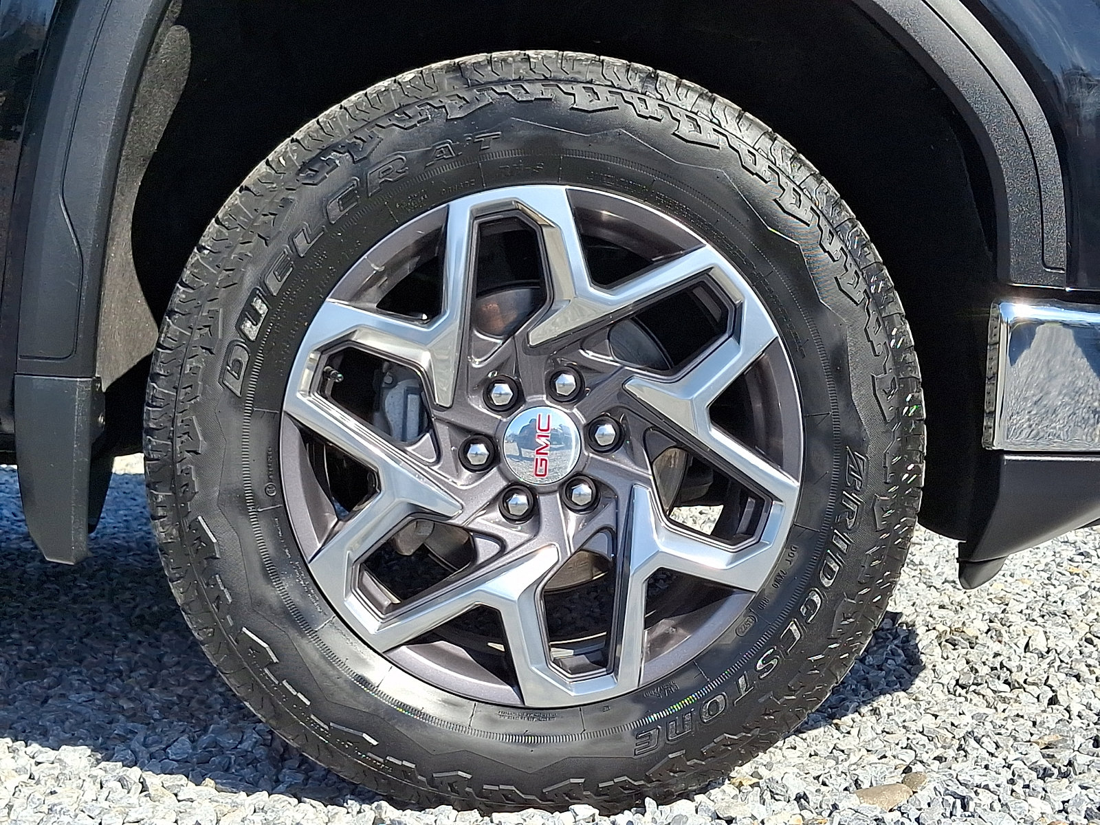 Used 2023 GMC Sierra 1500 SLT w/ SLT Premium Package image 8