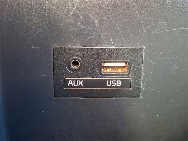 Used 2017 Kia Forte LX image 20