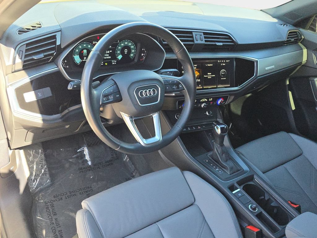 Used 2023 Audi Q3 2.0T Premium w/ Black Optic Sport Package AWD/4WD image 19