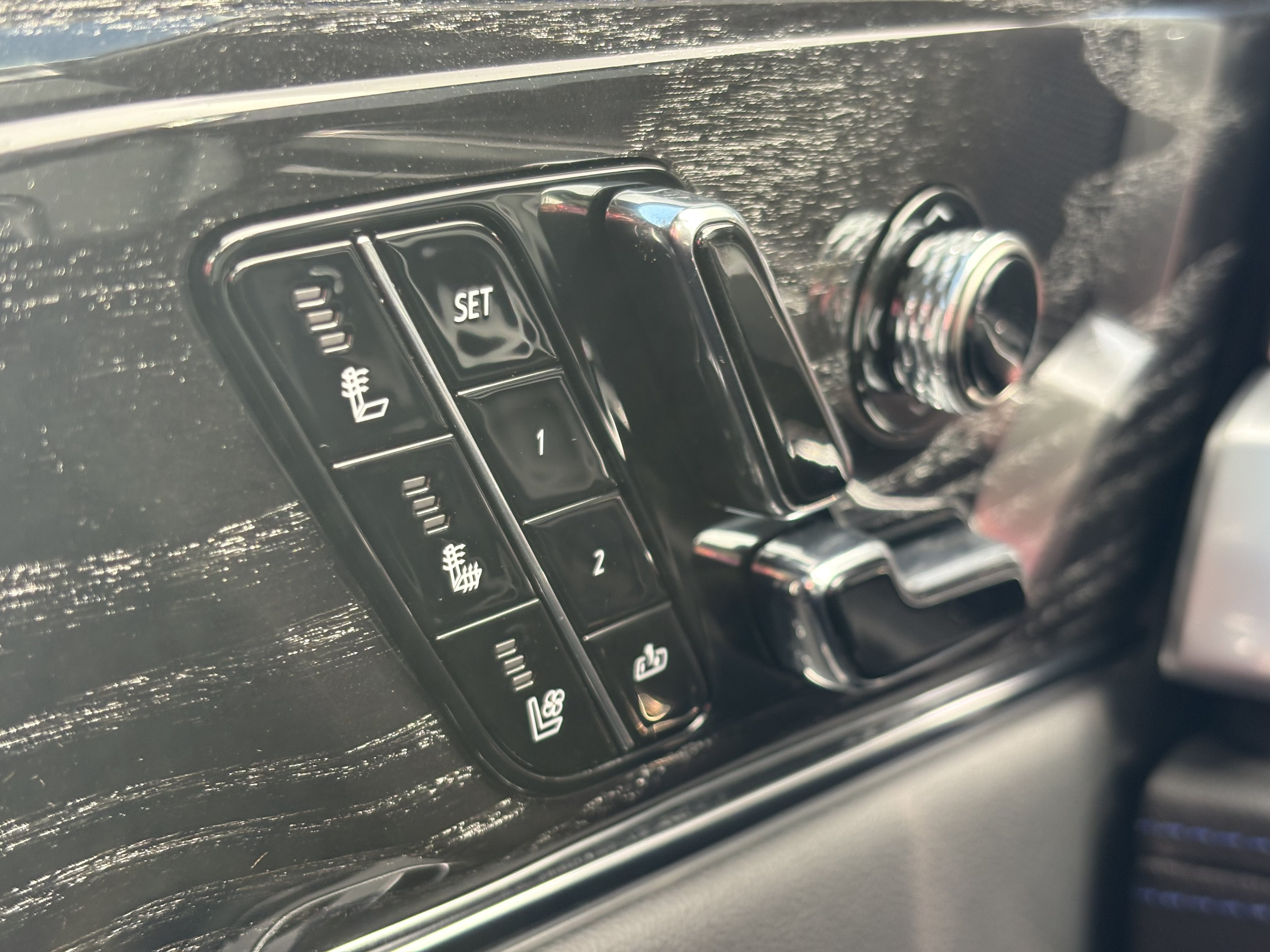New 2026 Cadillac Escalade IQL Luxury AWD/4WD image 35