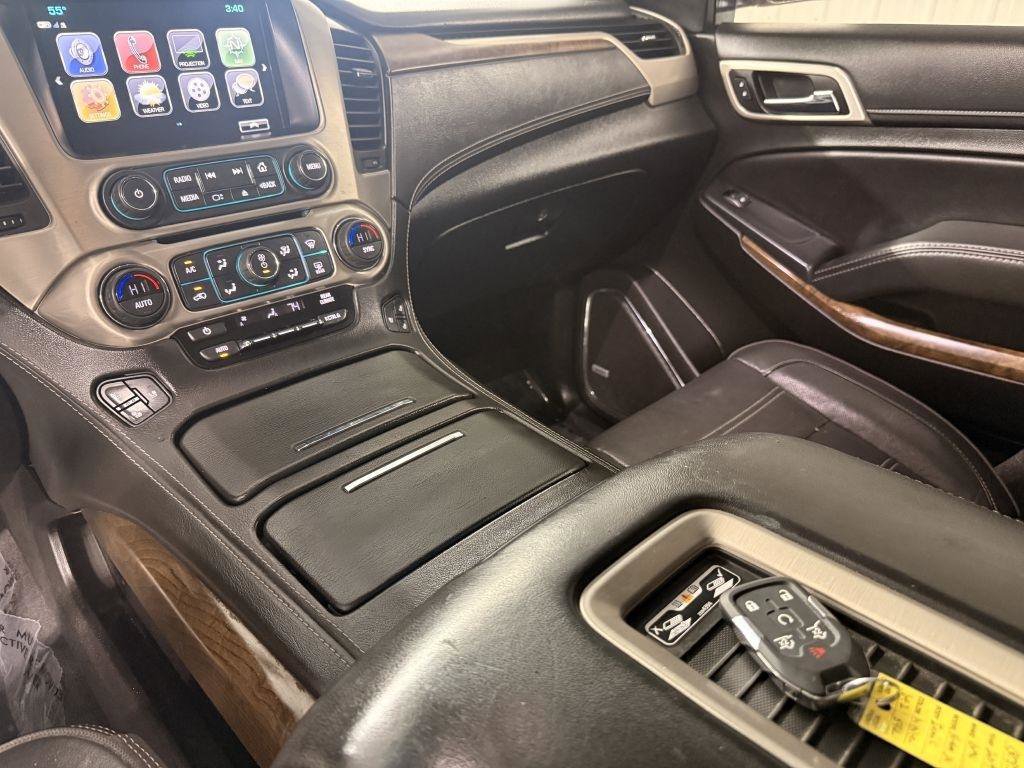 Used 2019 GMC Yukon XL Denali w/ Denali Ultimate Package image 25
