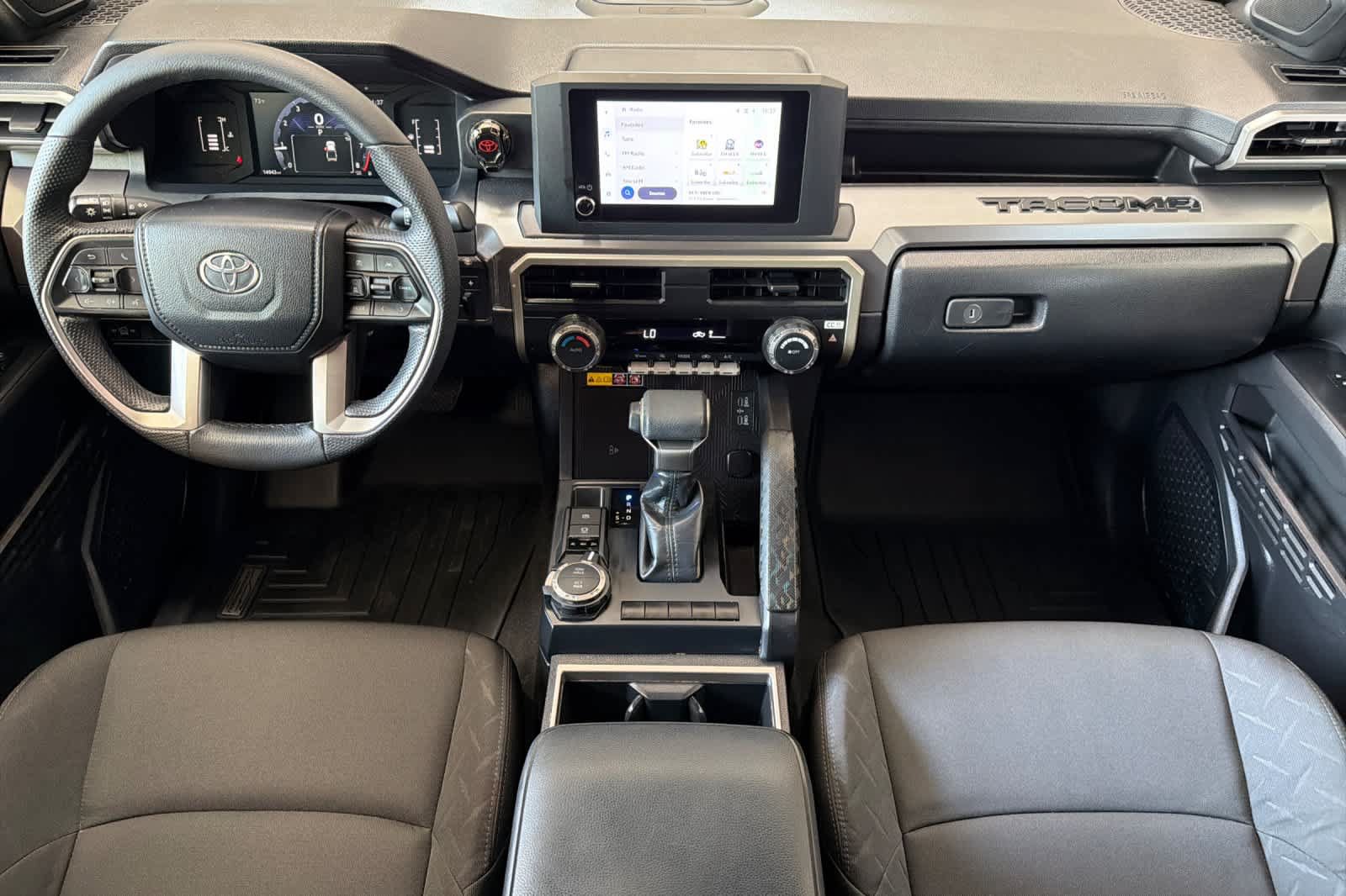 Used 2024 Toyota Tacoma SR5 w/ SR5 Upgrade Package AWD/4WD image 3