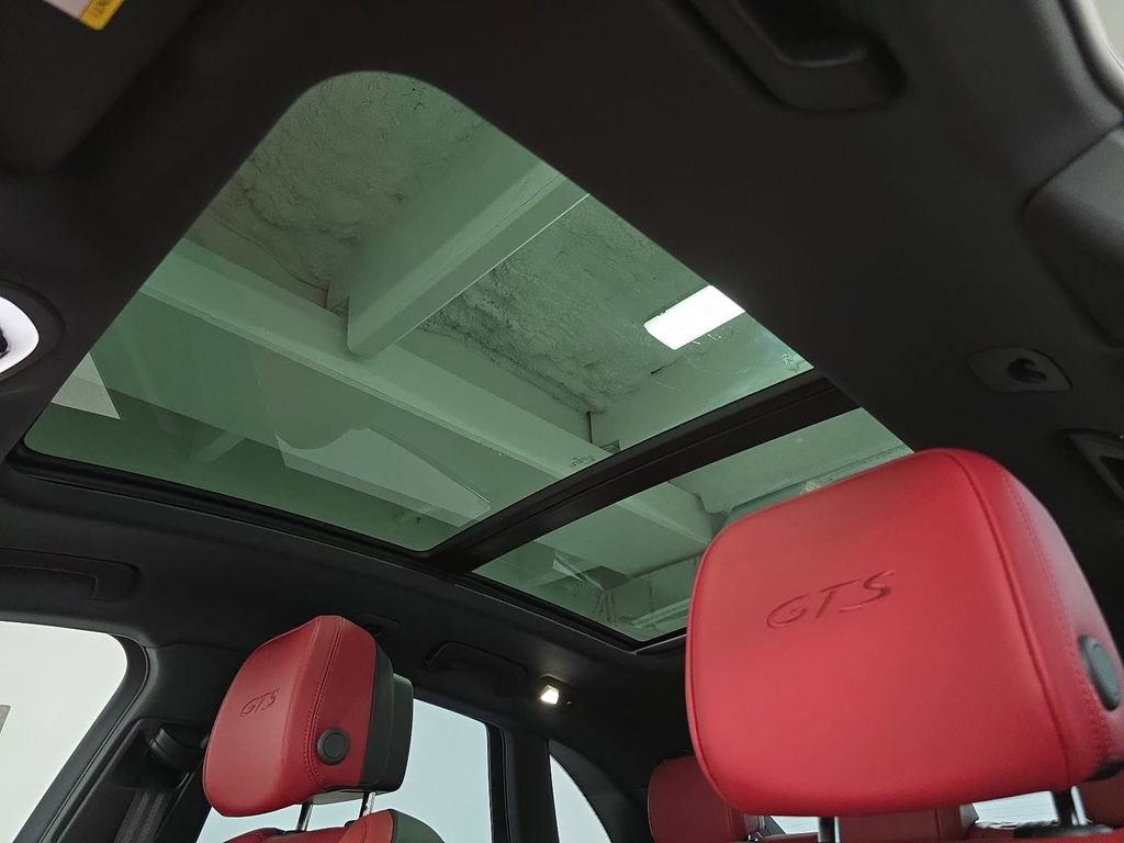 New 2026 Porsche Macan GTS AWD/4WD image 26