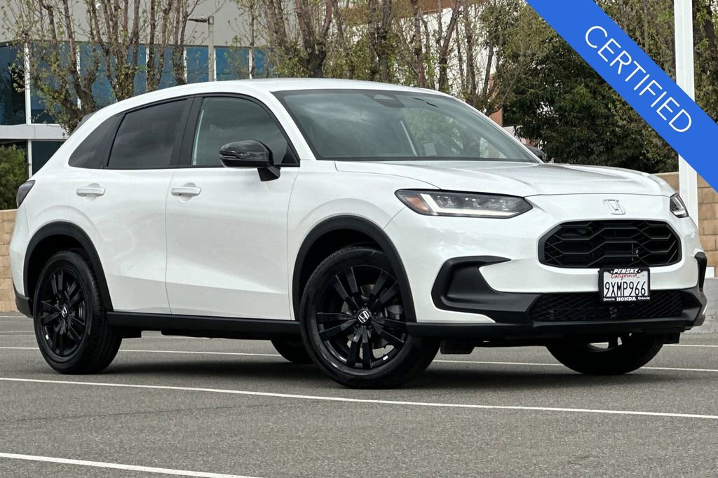 Certified 2026 Honda HR-V Sport image 2