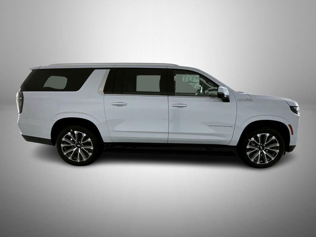 New 2026 Chevrolet Suburban High Country image 4