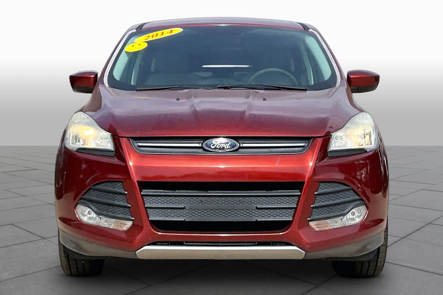Used 2014 Ford Escape SE FWD video 3
