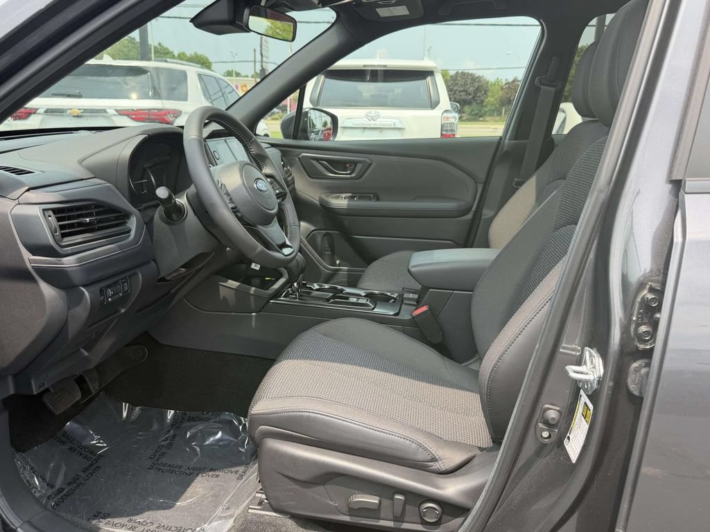 Certified 2026 Subaru Forester Premium w/ Base/Premium Package AWD/4WD image 18