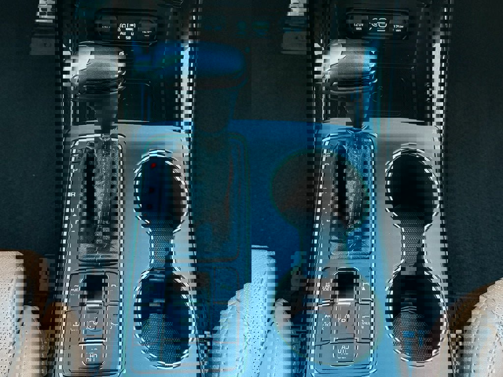 Used 2019 Kia Sorento SX image 21