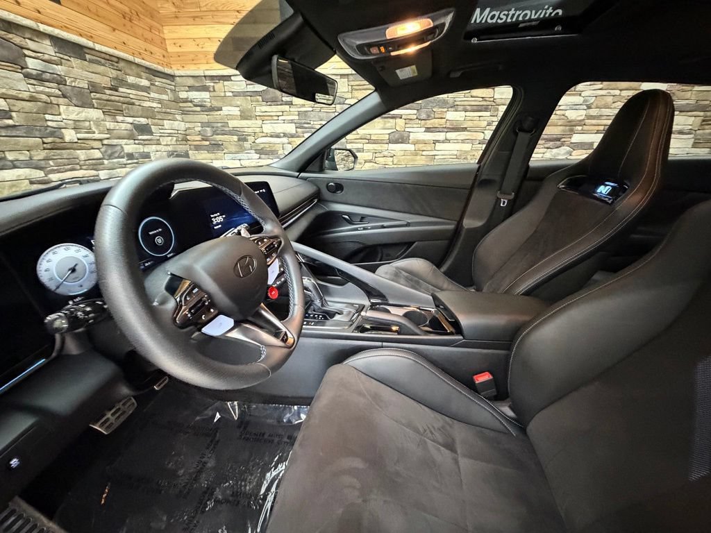 Used 2024 Hyundai Elantra N FWD image 21
