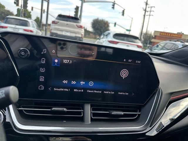 New 2026 Chevrolet Trax RS w/ Sunroof Package FWD image 18
