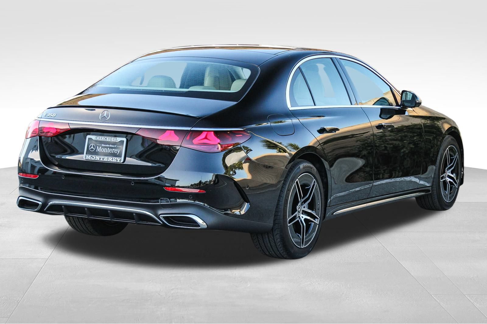 New 2026 Mercedes-Benz E 350 Sedan image 8