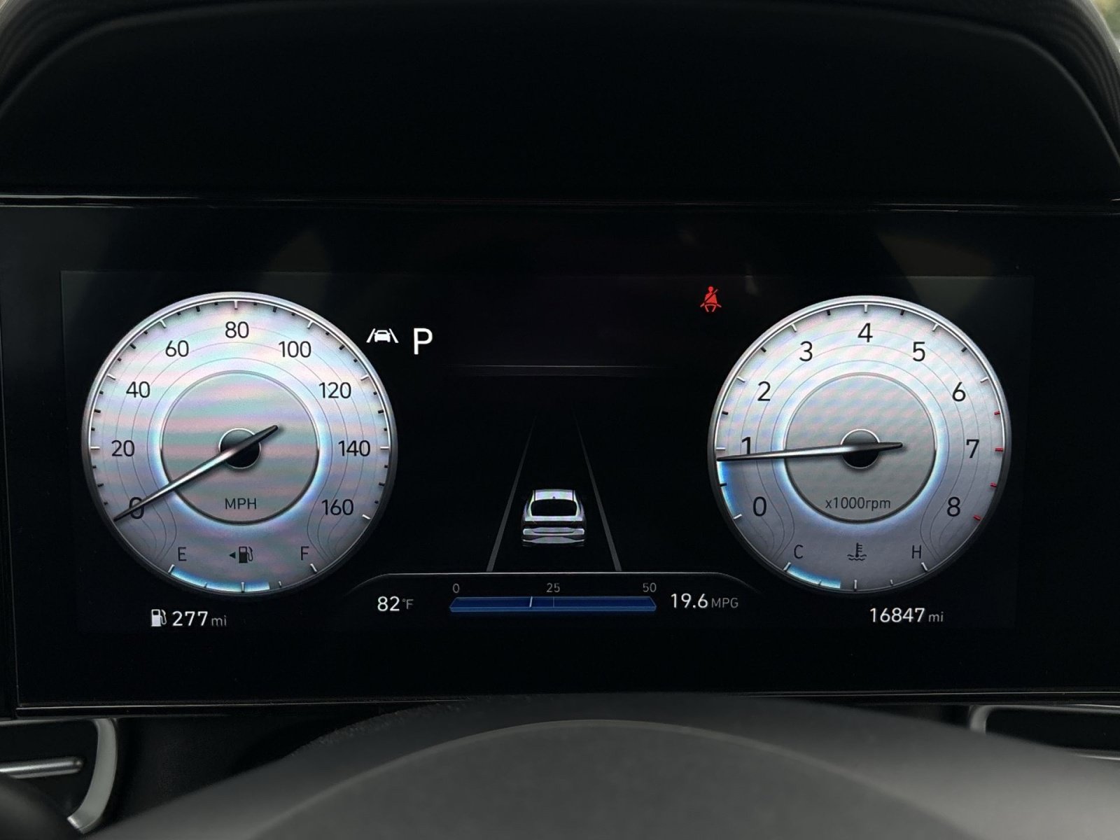 Certified 2023 Hyundai Elantra Limited w/ Cargo Package FWD image 14