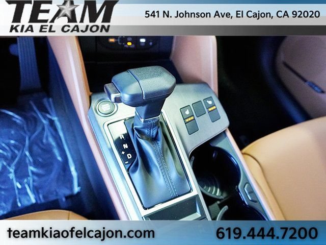New 2026 Kia Sportage X-Line w/ X-Line Technology Package AWD/4WD image 38
