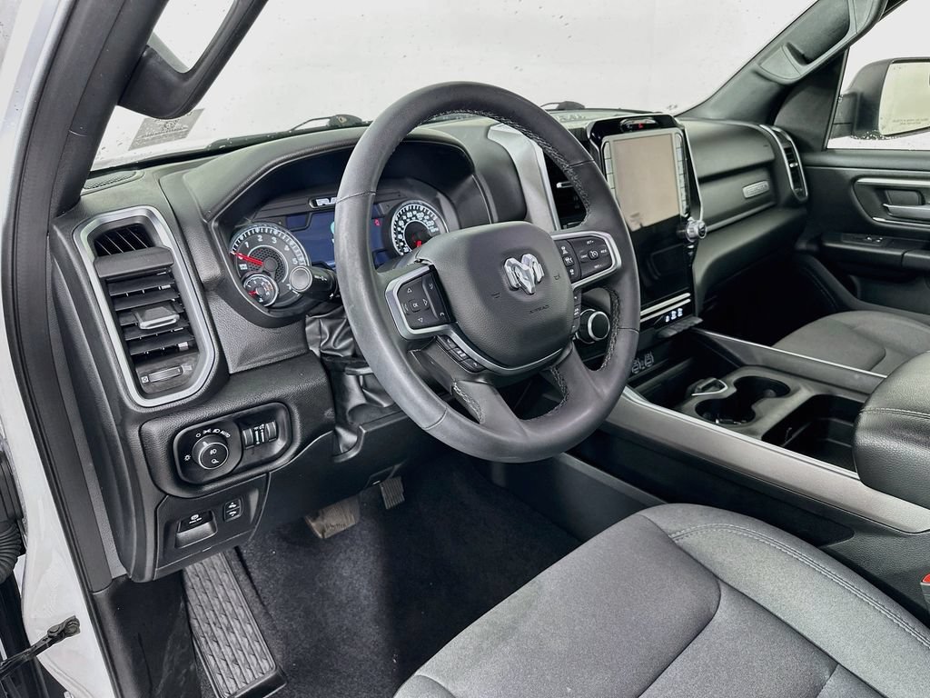 Used 2025 RAM 1500 Big Horn AWD/4WD image 17