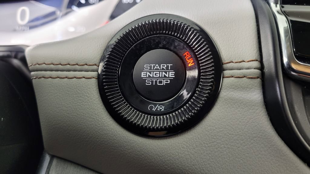 Used 2022 Jeep Compass Limited image 22