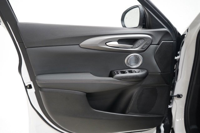 New 2026 Alfa Romeo Tonale Sport Speciale w/ Active Assist Package image 17