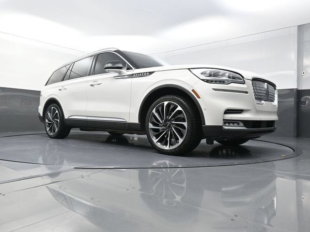 Used 2020 Lincoln Aviator Reserve w/ Equipment Group 202A AWD/4WD image 31